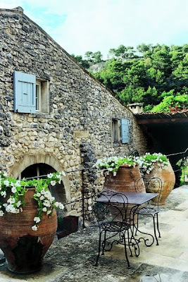 La bastide de Marie Design Interior Classic In Franch