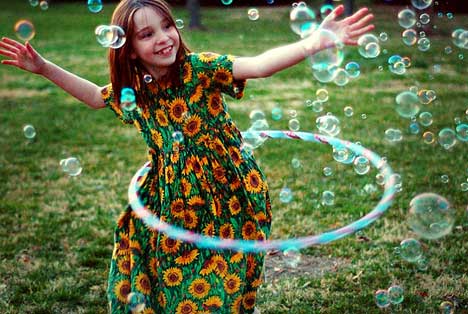 [Bizarre+Art+of+Bubbles+in+Photography+and+Nature2.jpg]