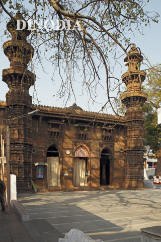 f muhafizkhaam ea1aed6 Shah Alam Mosque Ahmedabad Gujarat
