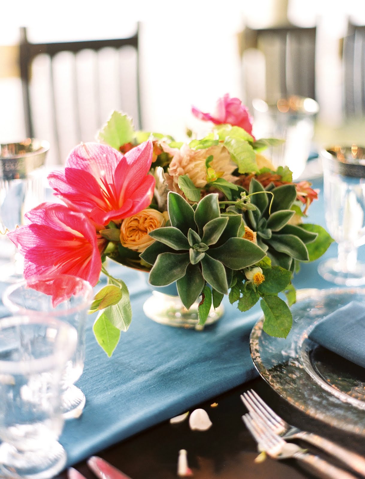 [001559-R01-030.jpg]