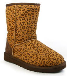 [leopard_print_uggs.jpg]