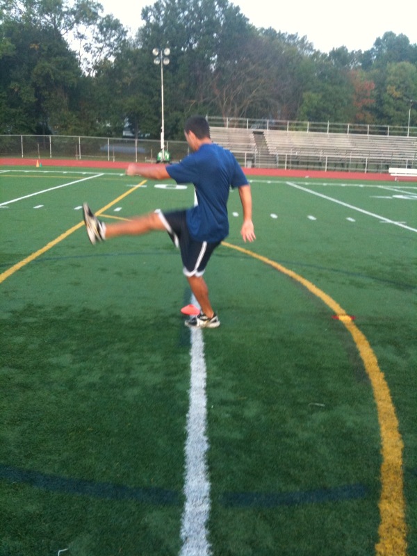 How to kick a football Steps of how to kick a football