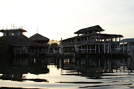 Lamin Lodge