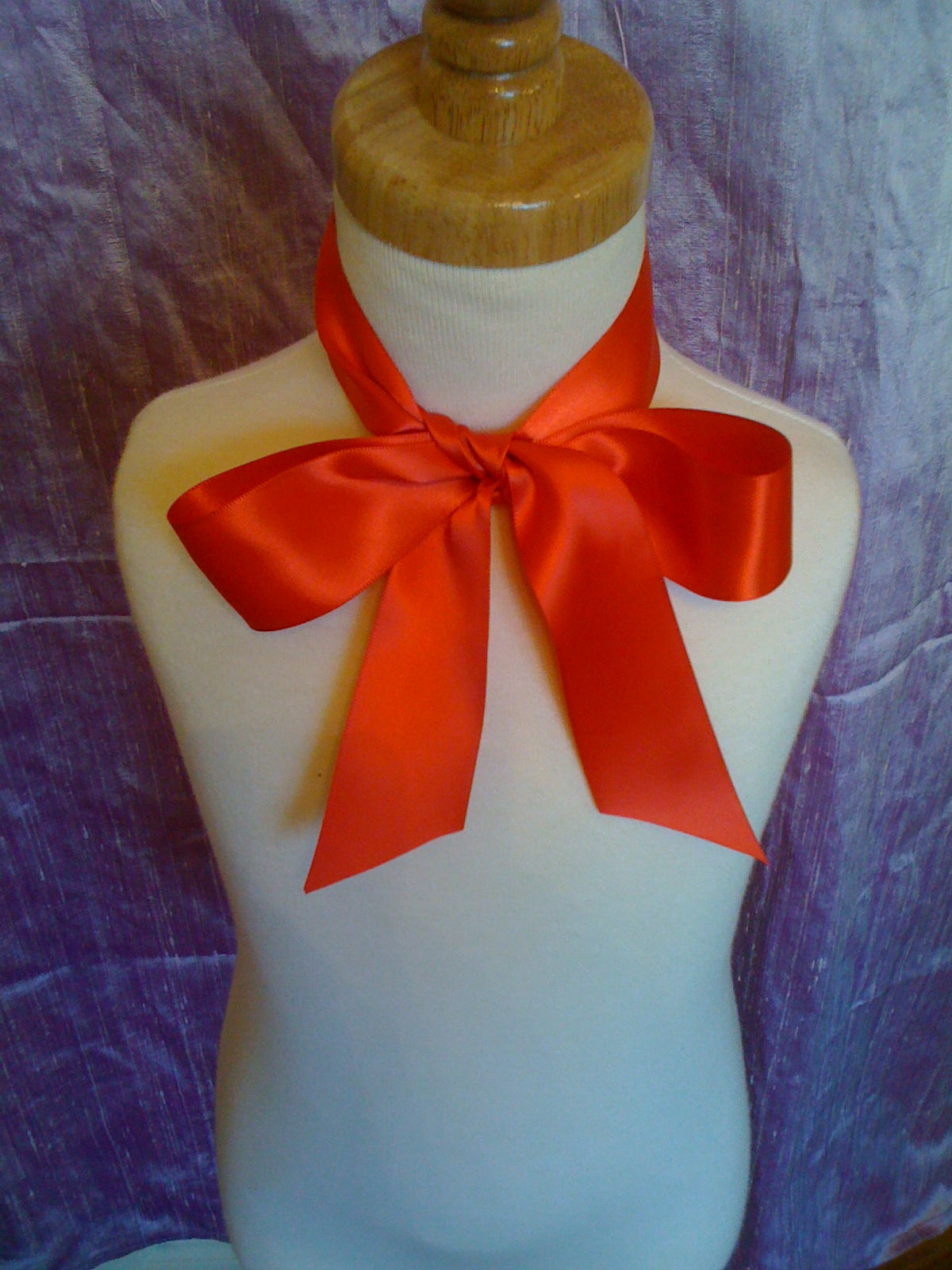 how to tie a pretty christmas bow