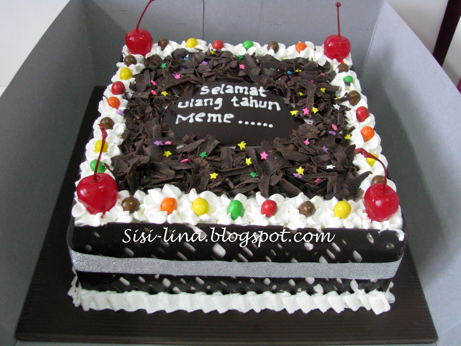SiSi LiNa Brownies birthday cake