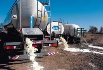 http://2.bp.blogspot.com/_KD84Un2TfCc/SYYn5WR8gzI/AAAAAAAAAP4/dZdle_EdKeQ/s400/TIRAN+LECHE.jpg