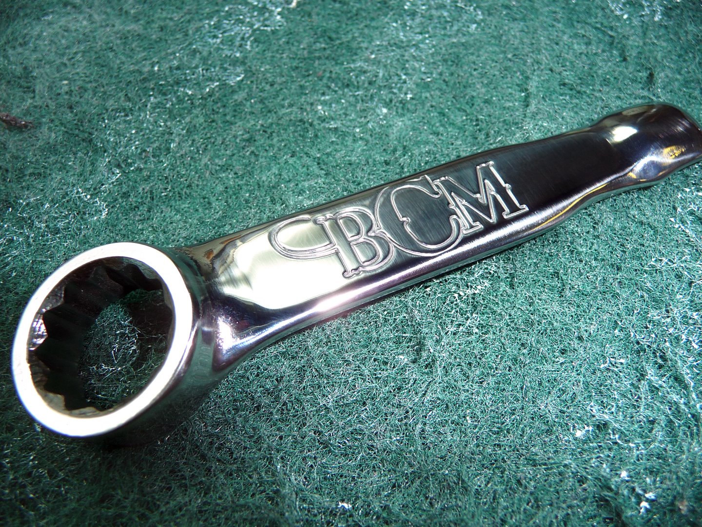 [steves_tool_w_logo.jpg]