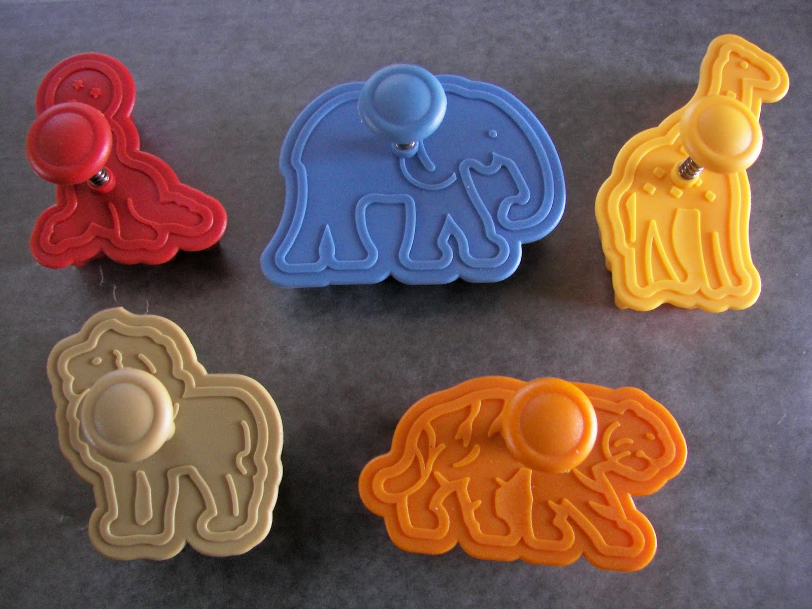 Red Couch Recipes Animal Crackers/Giveaway