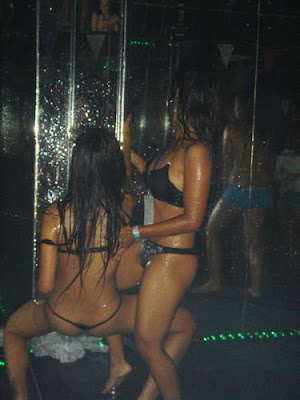 tranny beauty contest winners brian and stewie gay