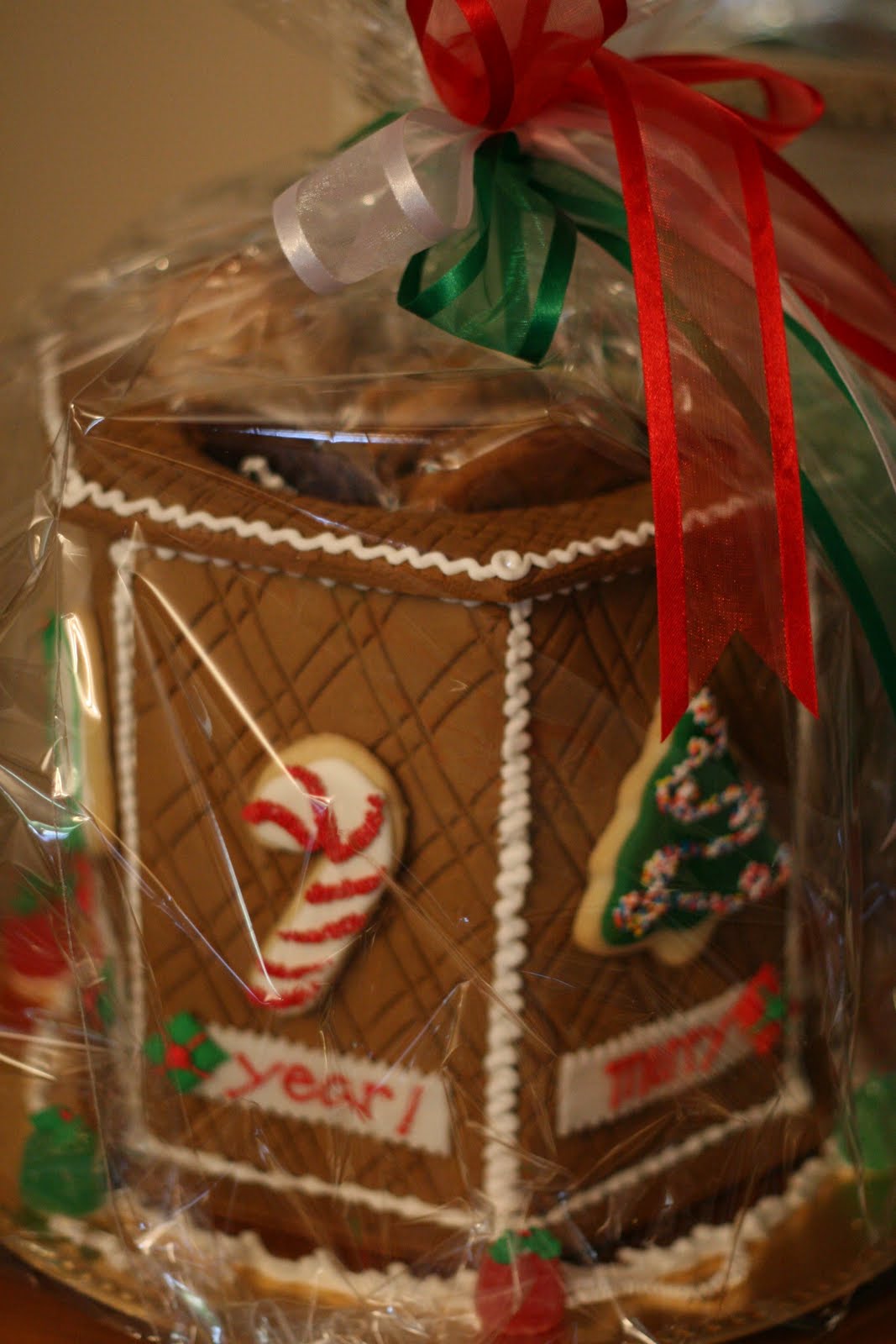 The Solvang Bakery & Gingerbread Company: Holiday Cookies to Order Now