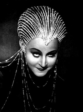 [brigittehelm-metropolis.jpg]