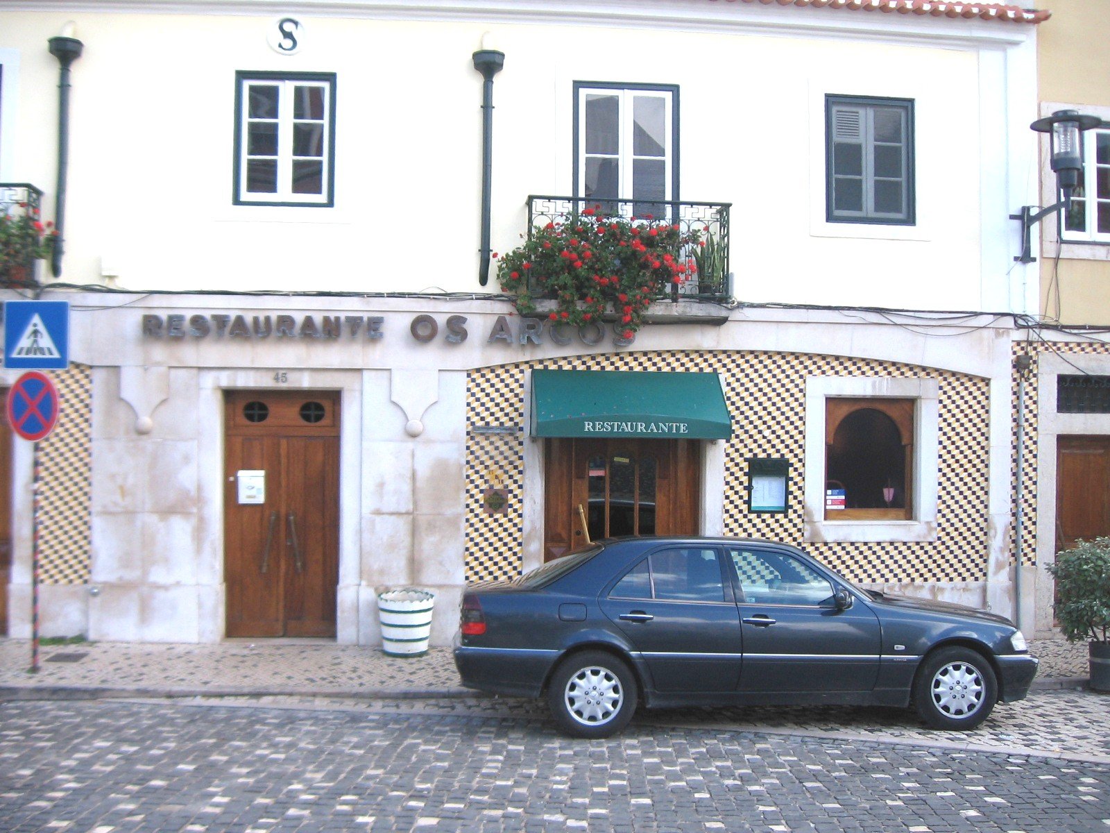 [Arcos6.jpg]