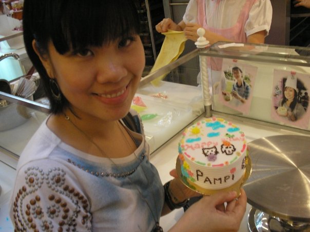 [Me+&+Pampi+Cake.jpg]