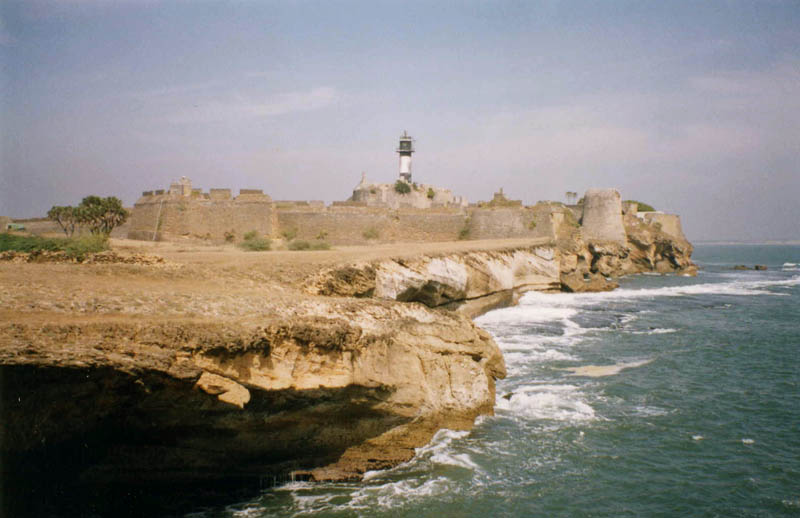 [Diu-2.jpg]
