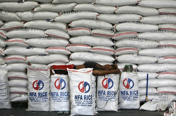 100,000 cavans of rice arrive in Caraga