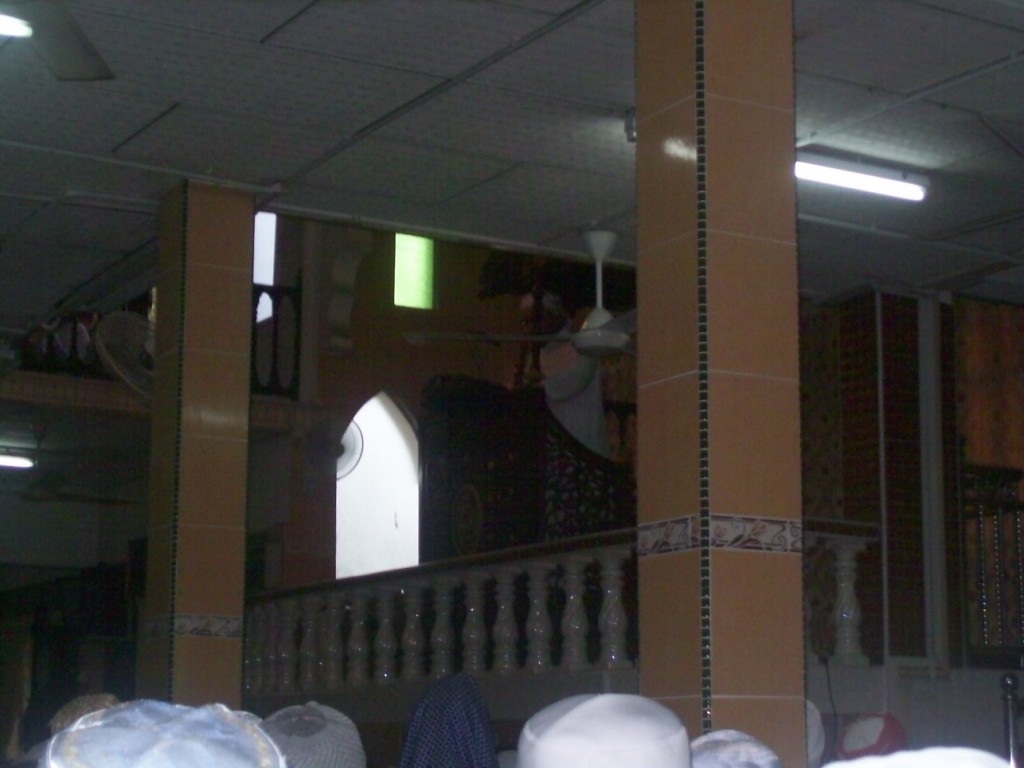 [100_0897.JPG]