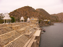 INDIA: Jaisalmand Lake