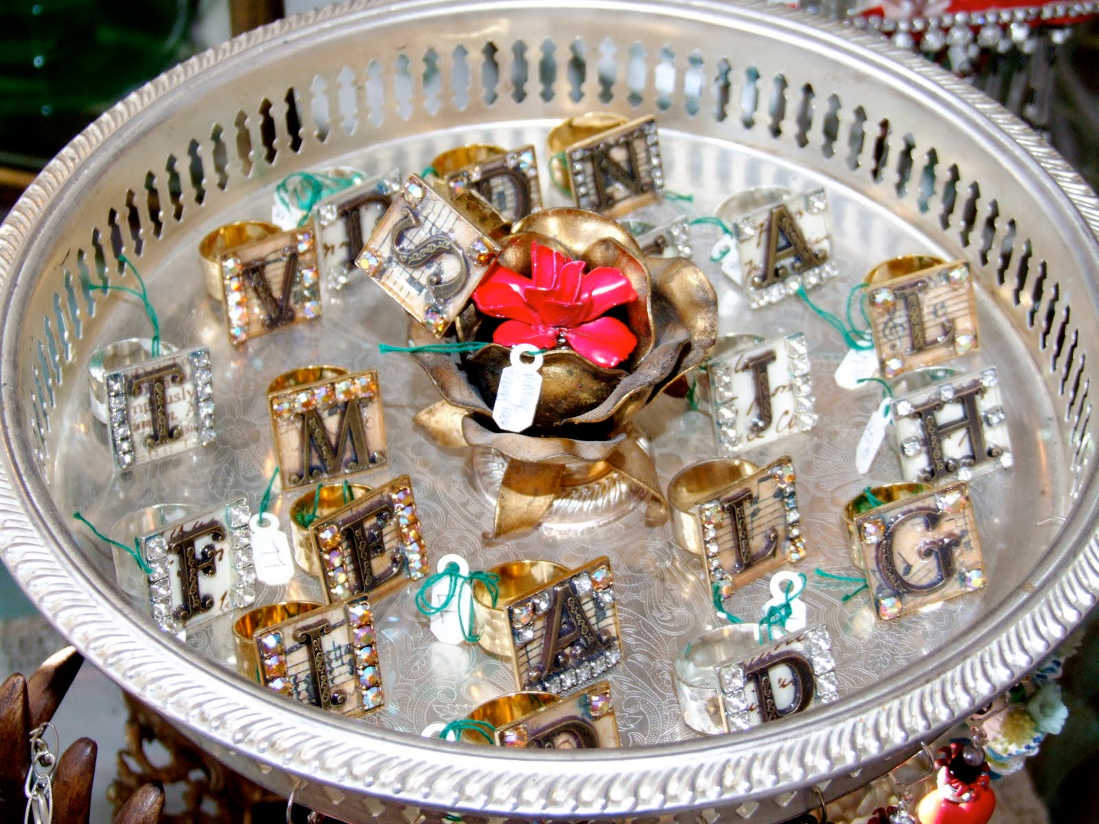 [lisa's+letter+rings+for+classes.JPG]