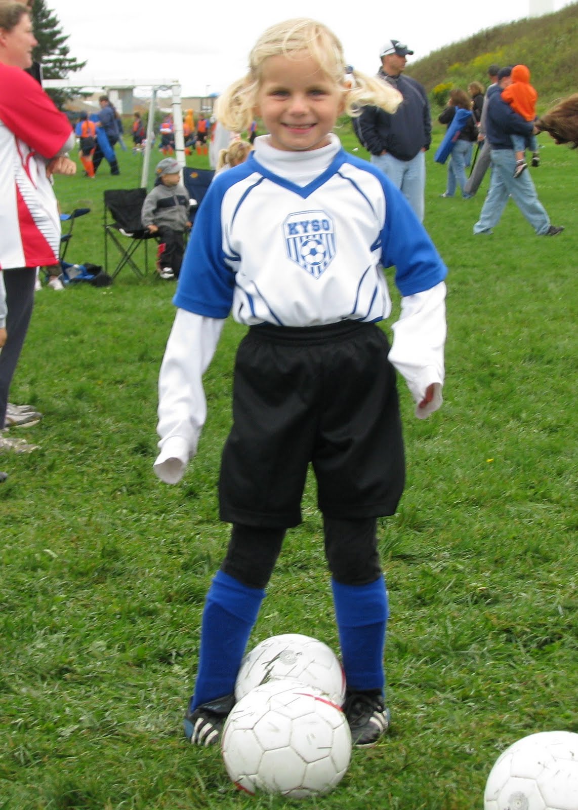[soccer+028.JPG]