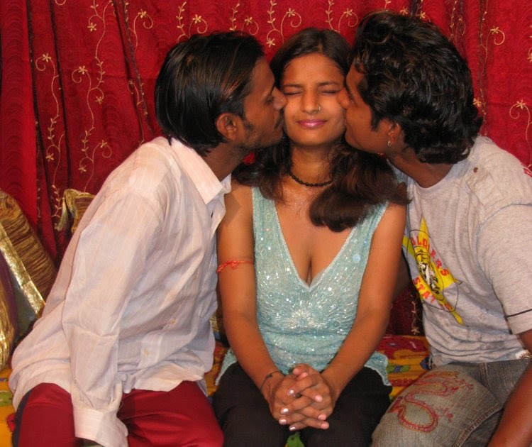 Khushi threesome exbii