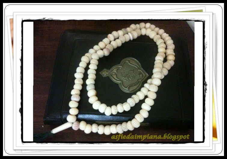  Me, Myself &amp; Mylife Seutas Tasbih, Senaskah AlQuran