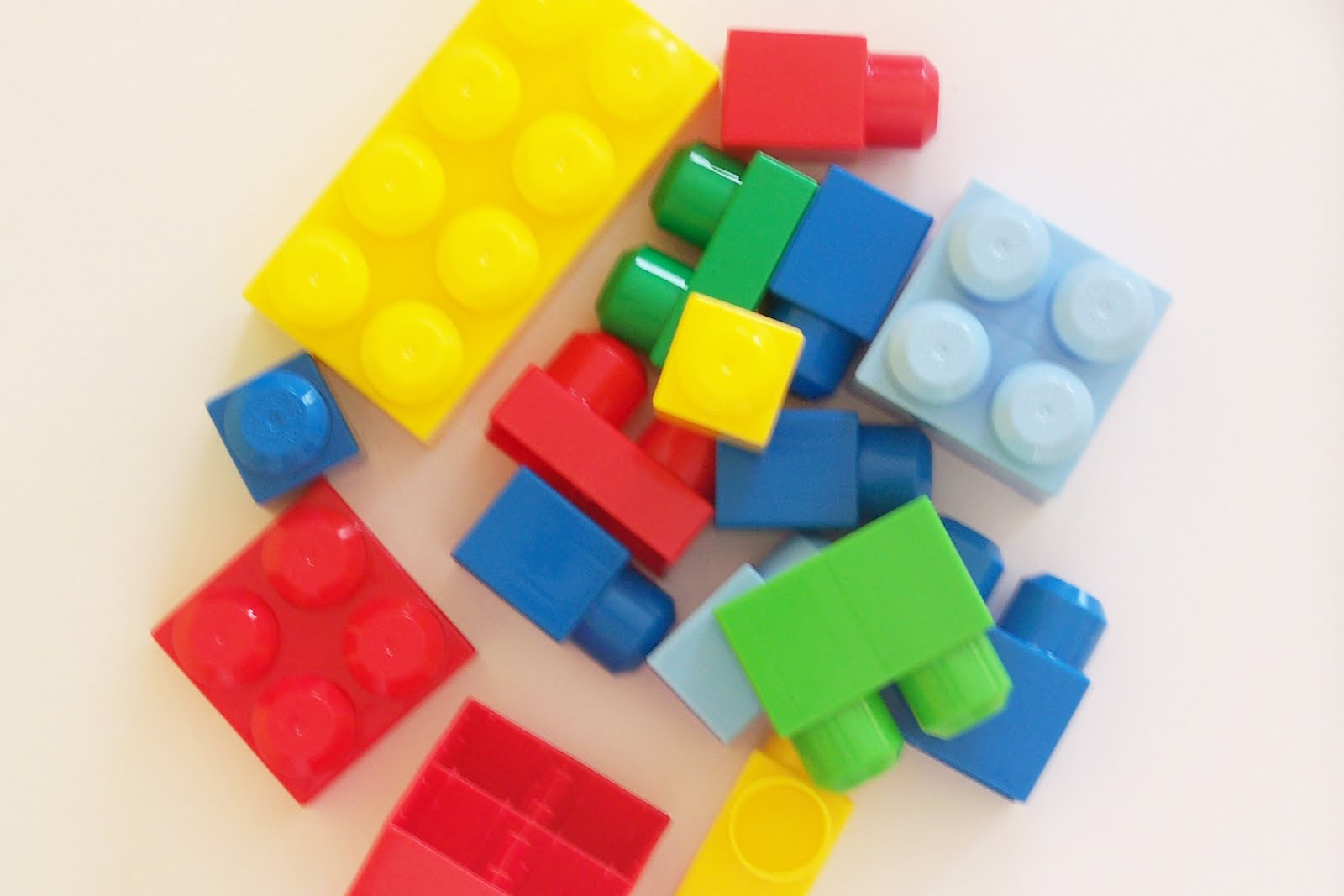 [Legos.jpg]
