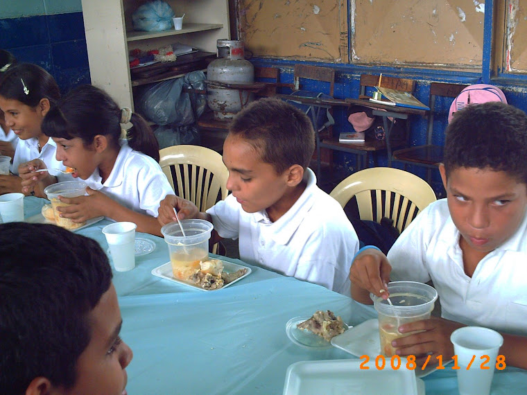 NO ME MIRES, NO TE VOY A DAR MI SOPA