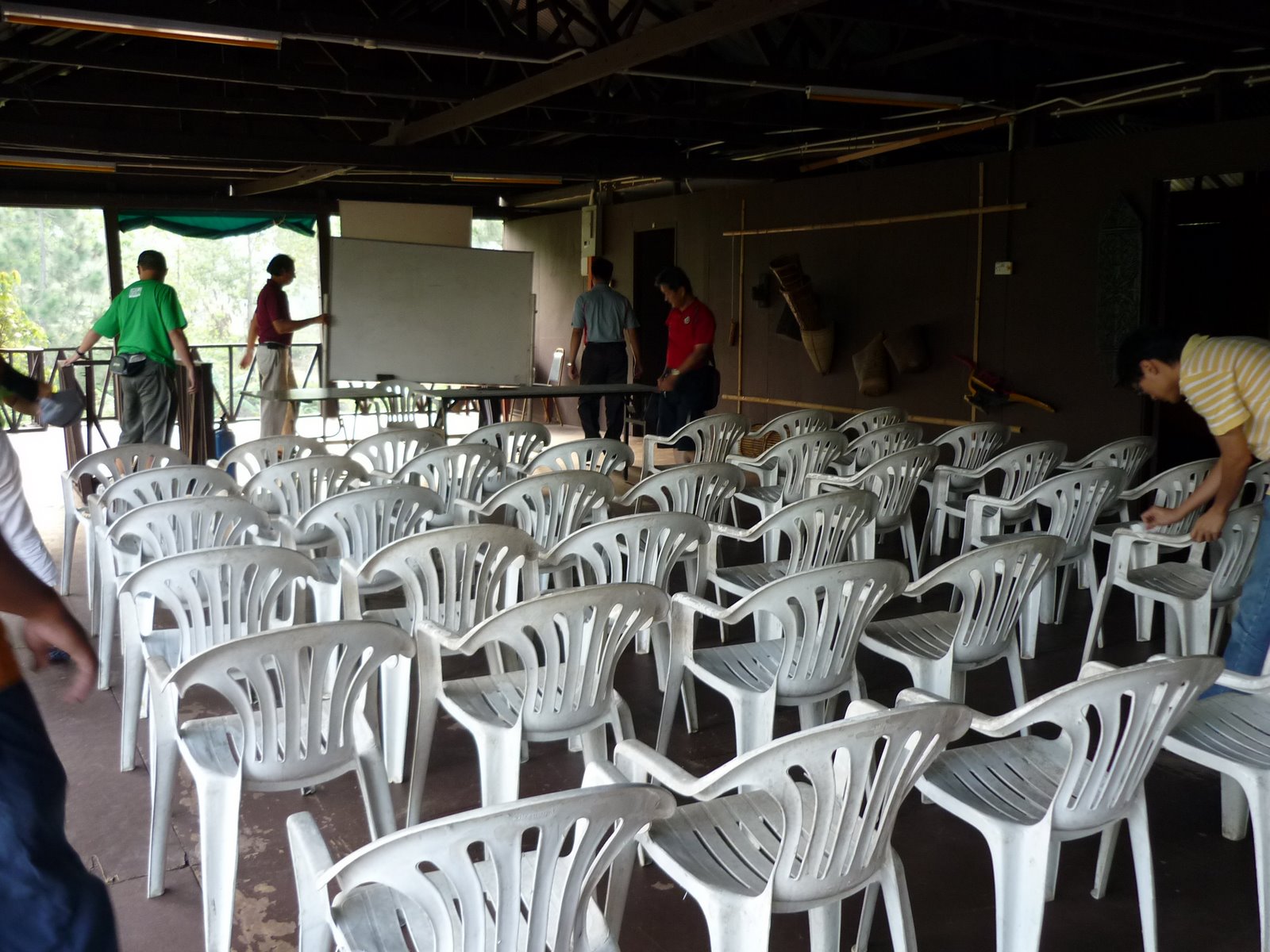 [P1030333.JPG]
