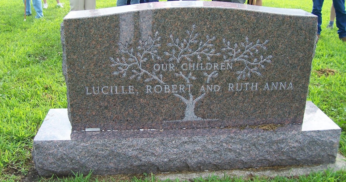 Hamilton Family Grave Marker for Arthur and Beatrice Hamilton