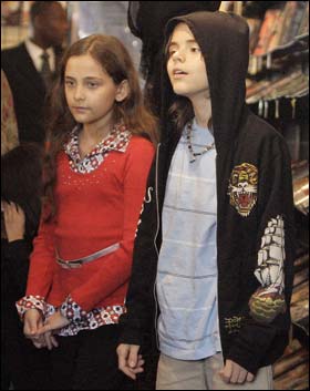 [paris+and+prince.jpg]