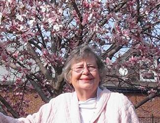 [mom+magnolia+tree.jpg]