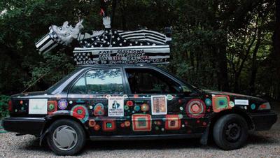 [sheila+leavitt+car.jpg]