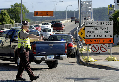 interstate closing bridge