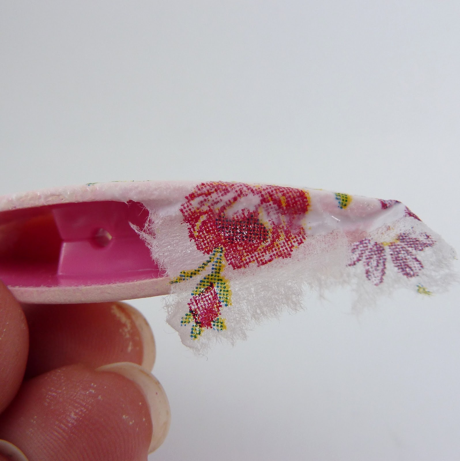 Decoromana How to decoupage a tatting shuttle? Tutorial