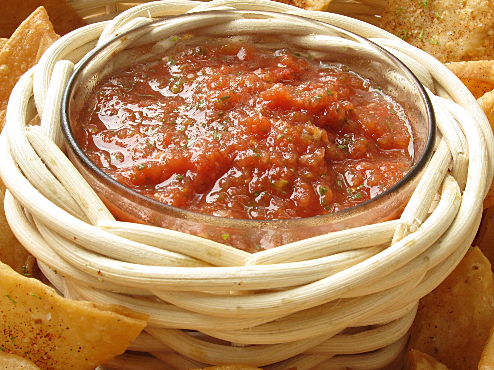 All That Splatters Foodie Friday Seasoned Tortilla Chips & Homemade Salsa
