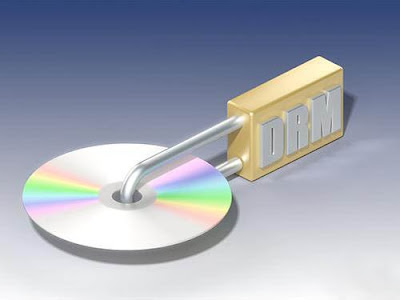 Um cadeado em um CD e a sigla DRM, digital rights management