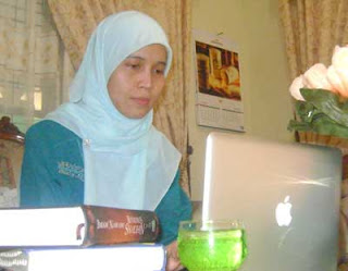 Riau Woman, The Winners Kartini Award 2010