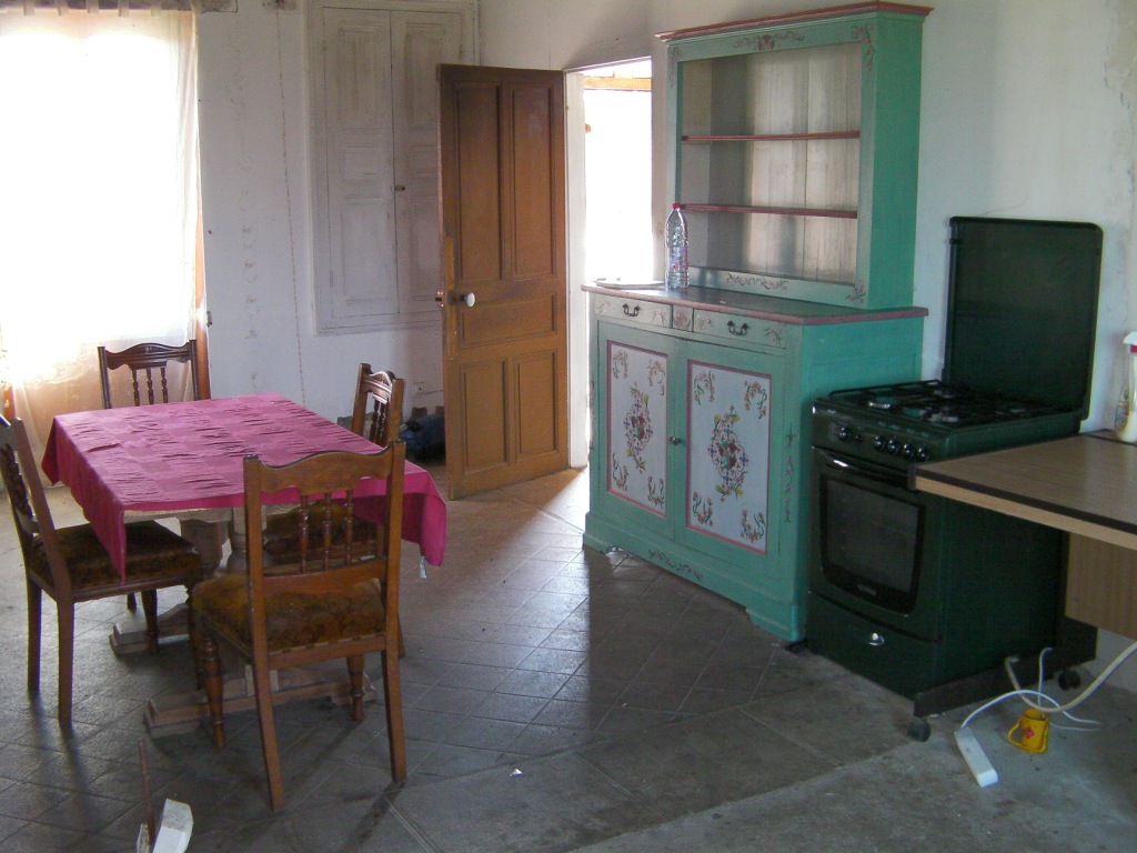 [kitchen+area.jpg]