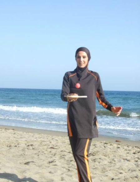 arab-beach-fashion-16.jpg