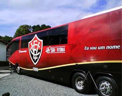 Foto do ônibus do Vitória