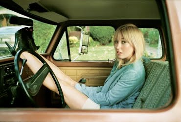 Anya Marina, has vocals