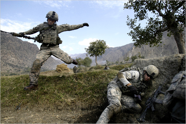 Jeff Wall: Afgh...