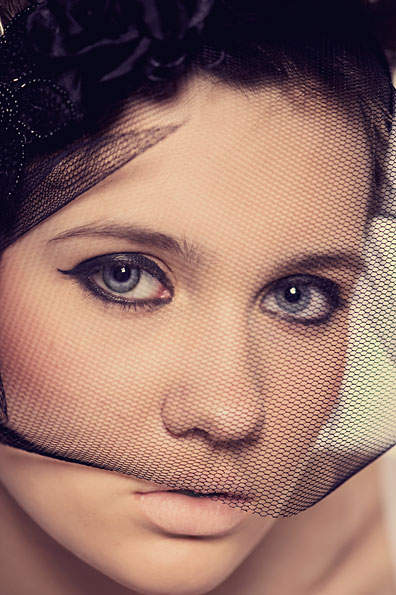 [Modern+Bride+(1).jpg]