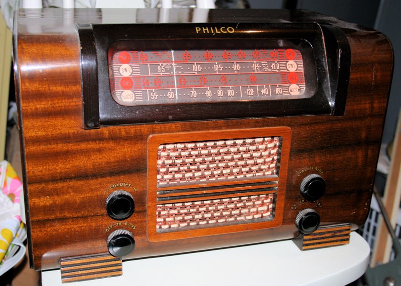 [radio.jpg]