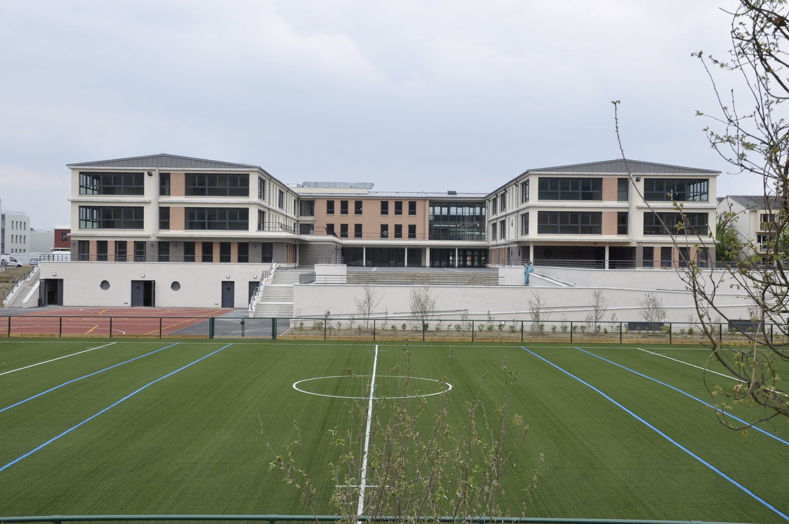 The British School of Paris LEROY Architecte