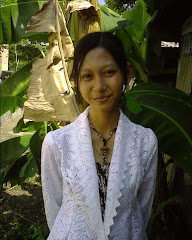 Lagi Pakek Kebaya Ni
