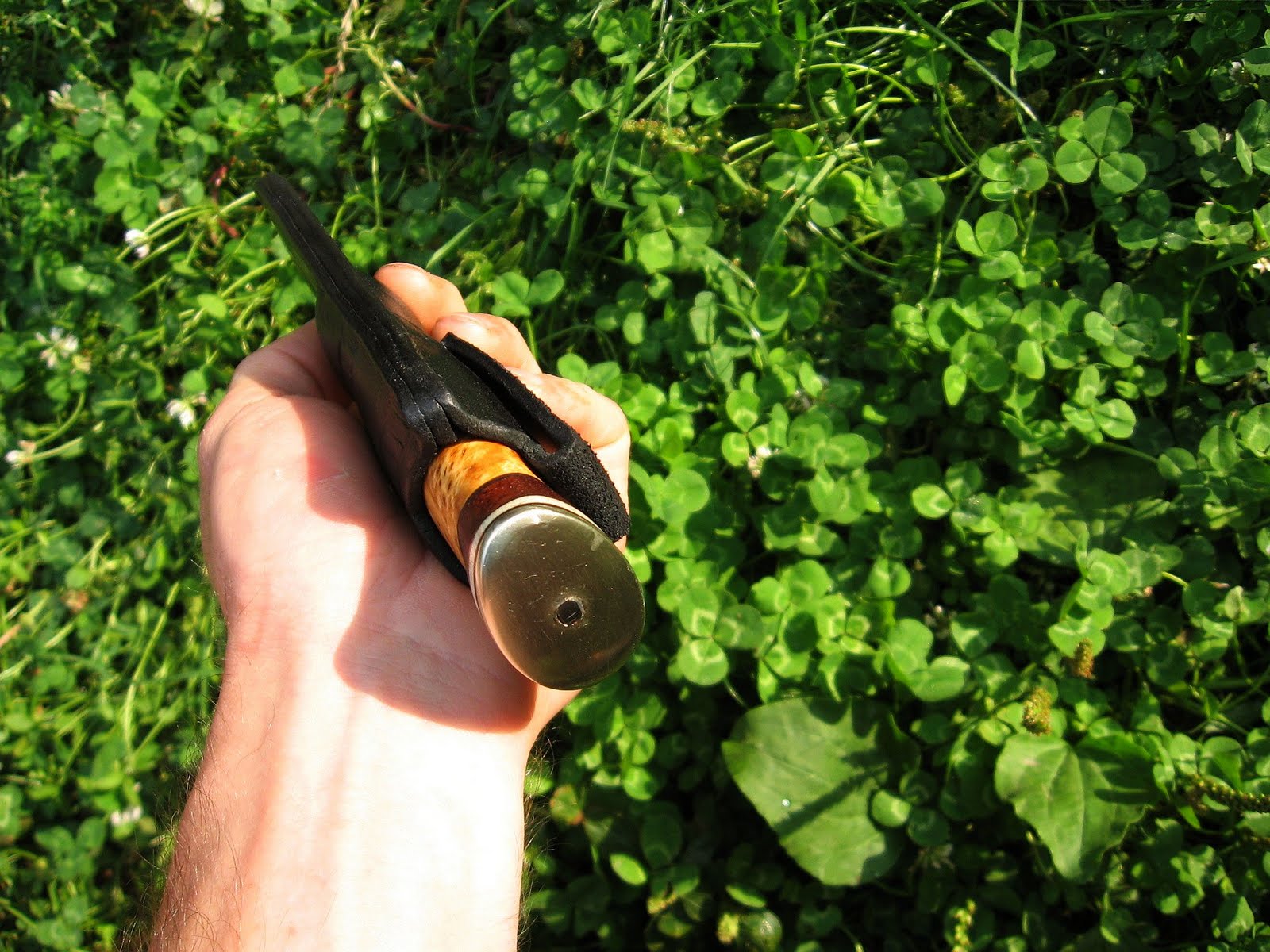 WOODEN SPOON INSPIRED FROM NATURE: cutit lapon