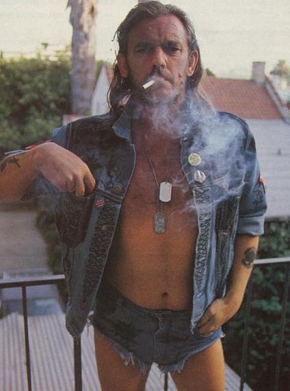 Lemmy Kilmister l der del grupo Mot rhead e icono del rock and roll al que