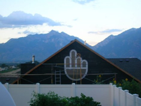 [image002.jpg]