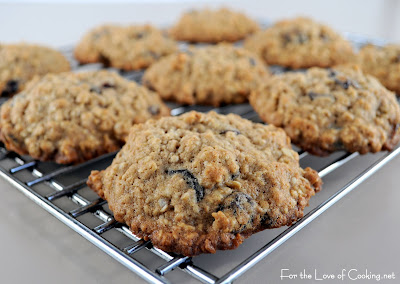 Oatmeal Raisin Cookies